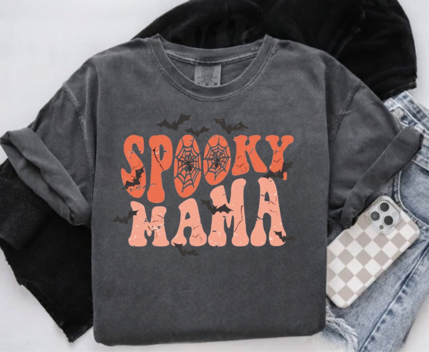 Spooky Mama (Comfort Colors)